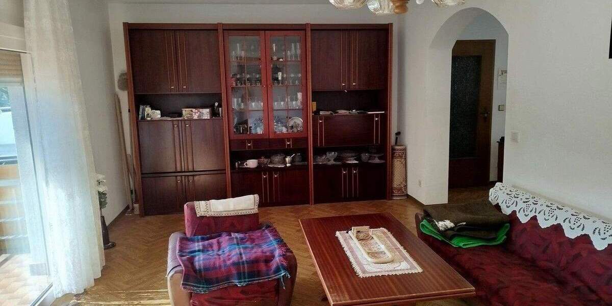 Doppelhaushälfte Stockstadt am Main - 9 Zimmer, 169 m&sup2;, 432.000&euro; | Angebot:25755154