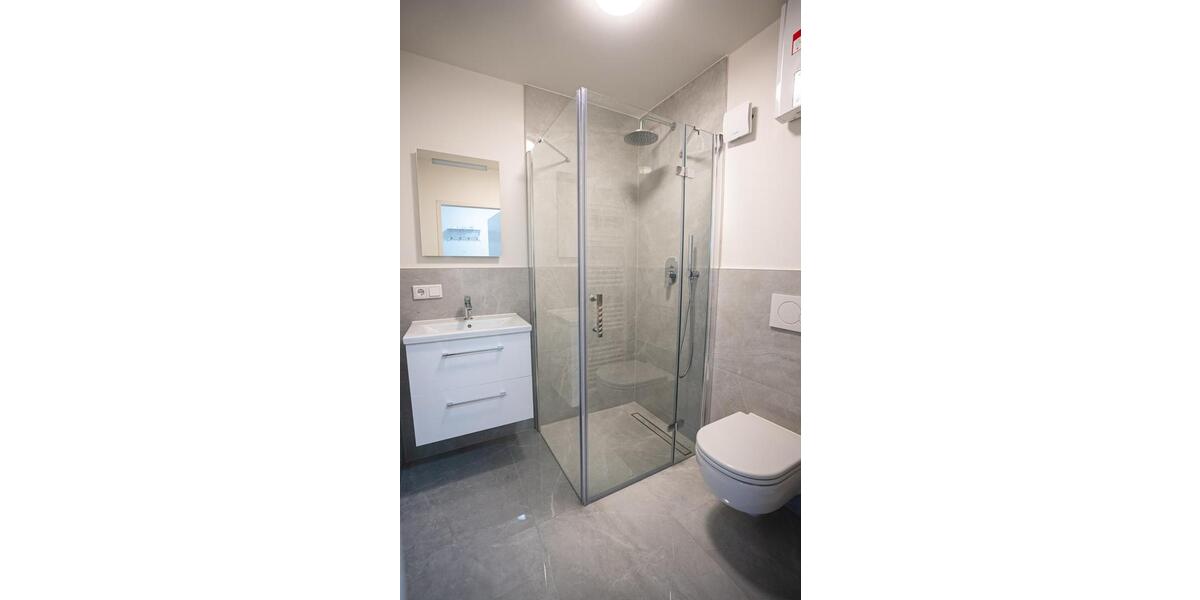 Etagenwohnung Frankfurt am Main - 1 Zimmer, 36 m&sup2;, 1.350&euro; | Angebot:23766743