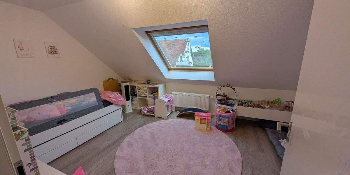 Reihenmittelhaus Nidderau Windecken - 5 Zimmer, 107 m&sup2;, 455.000&euro; | Angebot:25752877