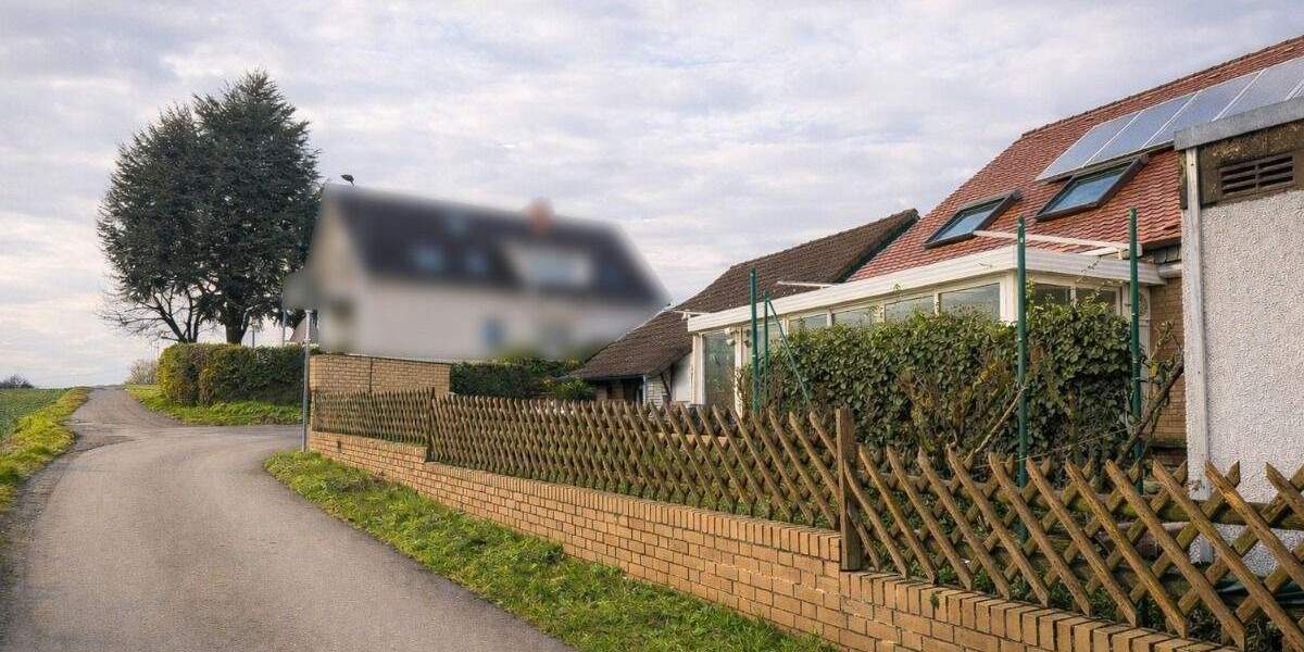 Einfamilienhaus Karben Rendel - 8 Zimmer, 226 m&sup2;, 749.000&euro; | Angebot:25671395