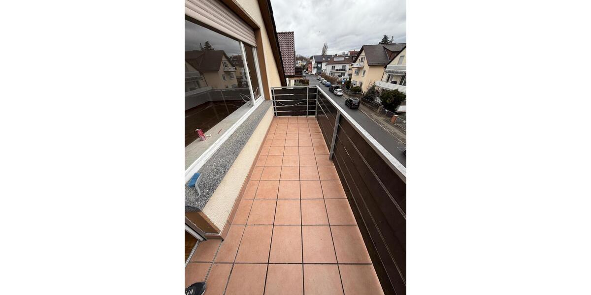 Dachgeschoßwohnung Offenbach am Main Bieber - 3 Zimmer, 80 m&sup2;, 289.000&euro; | Angebot:25991424