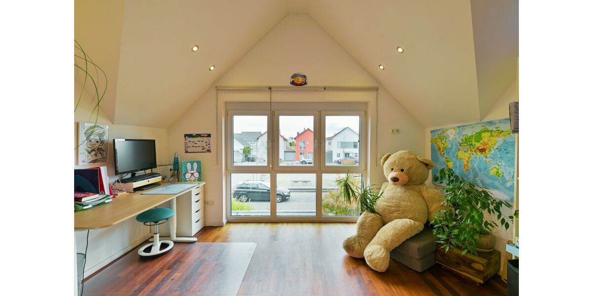 Provisionsfrei* Wunderschönes Architektenhaus mit Einliegerwohnung - Einfamilienhaus Babenhausen | Angebot:27572812