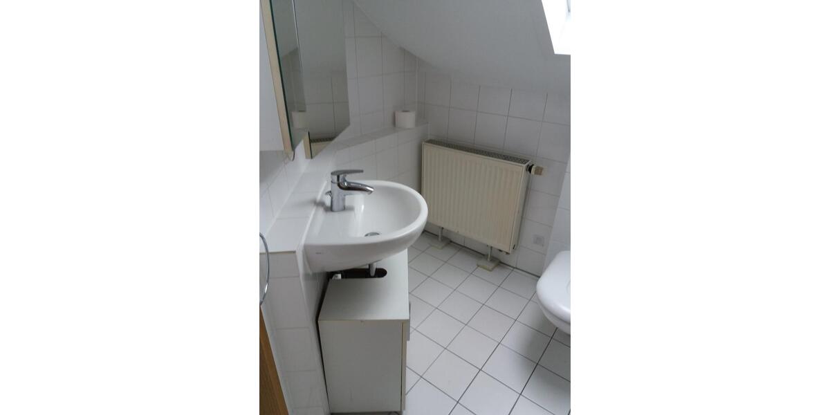 Dachgeschoßwohnung Aschaffenburg Österreicher Kolonie - 2.5 Zimmer, 46 m&sup2;, 435&euro; | Angebot:25923236