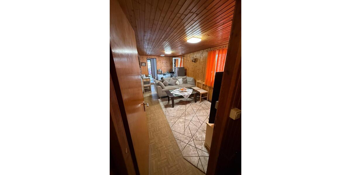 Etagenwohnung Bruchköbel - 3 Zimmer, 65 m&sup2;, 700&euro; | Angebot:27626726