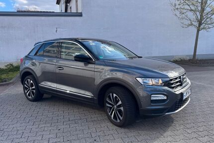 VW T-Roc 59.303 km 20.490 &euro; Frankfurt 60385