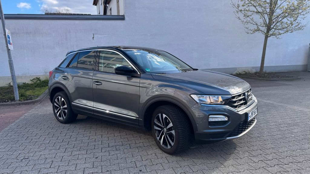 VW T-Roc 59.303 km 20.490 &euro; Frankfurt 60385