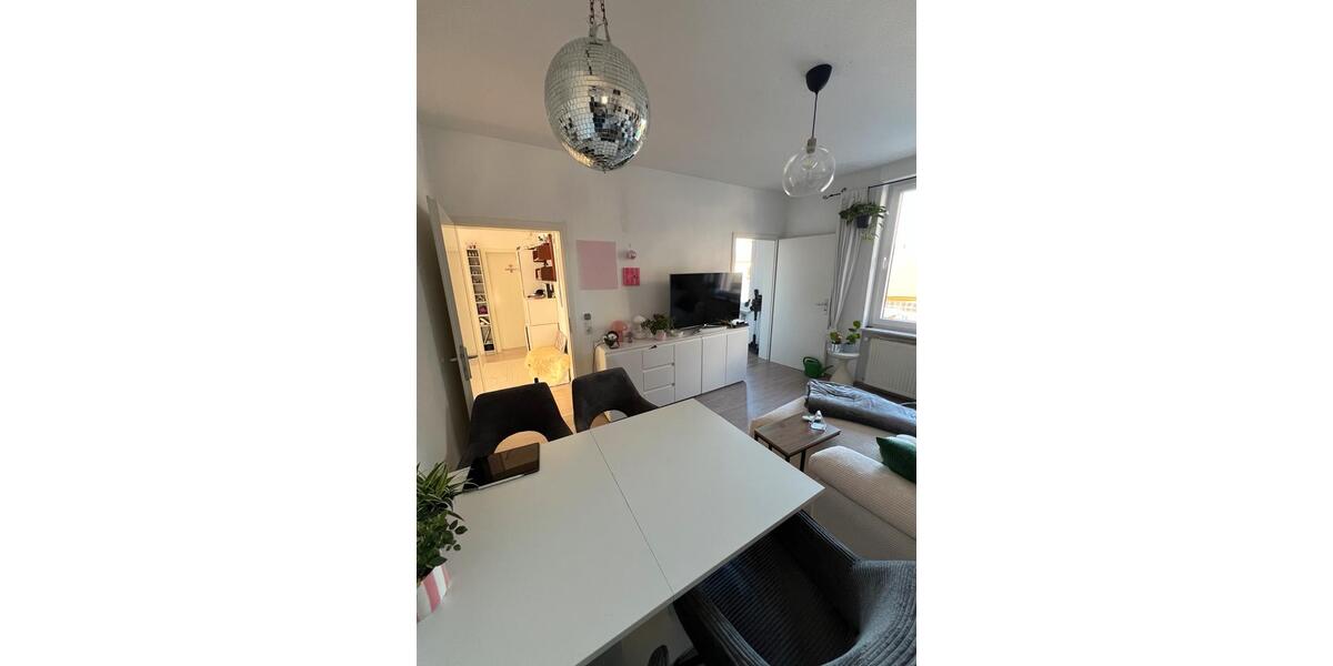 Etagenwohnung Frankfurt am Main Bergen-Enkheim - 4 Zimmer, 70 m&sup2;, 1.150&euro; | Angebot:25856365