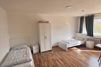 Wohnung Frankfurt am Main Nord-Ost - 2 Zimmer, 65 m&sup2;, 1.950&euro; | Angebot:25950876