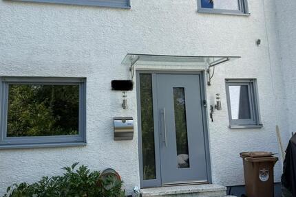 Haus Frankfurt am Main Sindlingen - 5 Zimmer, 150 m&sup2;, 560.000&euro; | Angebot:25861213