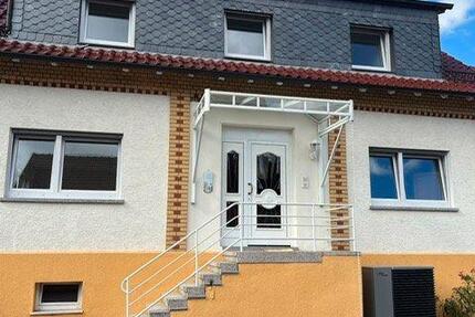 Haus Hasselroth - 4 Zimmer, 143 m&sup2;, 1.250&euro; | Angebot:27620669