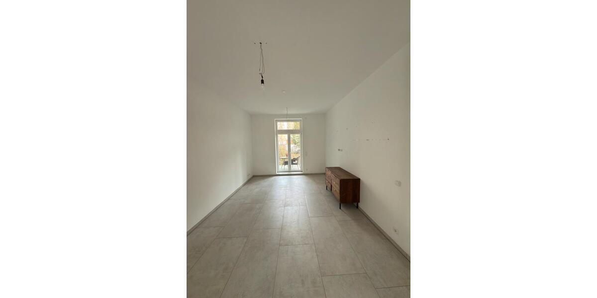 Erdgeschoßwohnung Frankfurt am Main Innenstadt 2 - 4 Zimmer, 120 m&sup2;, 3.300&euro; | Angebot:25853883