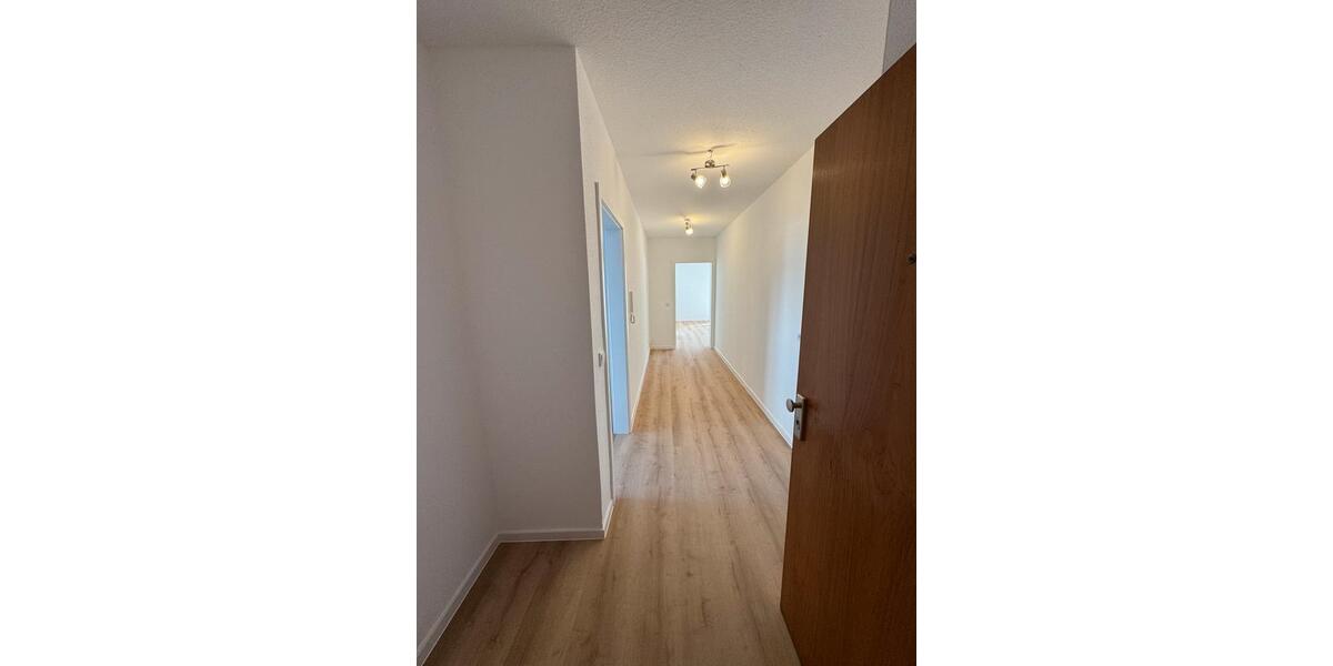 Erdgeschoßwohnung Mainhausen - 3 Zimmer, 90 m&sup2;, 1.465&euro; | Angebot:25383552