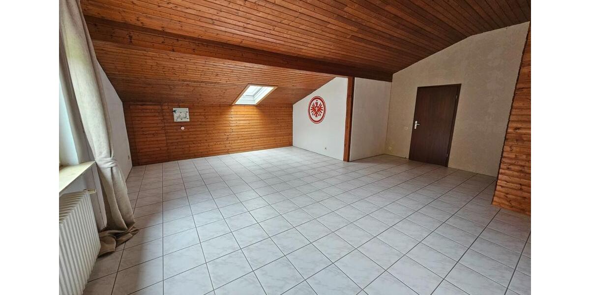 Mehrfamilienhaus, Wohnhaus Neuberg - 7.5 Zimmer, 233 m&sup2;, 649.000&euro; | Angebot:25933355