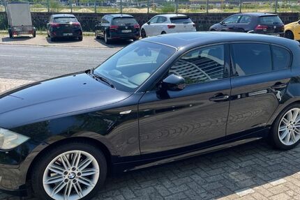 BMW 123 220.000 km 5.900 &euro; Frankfurt am Main 60431