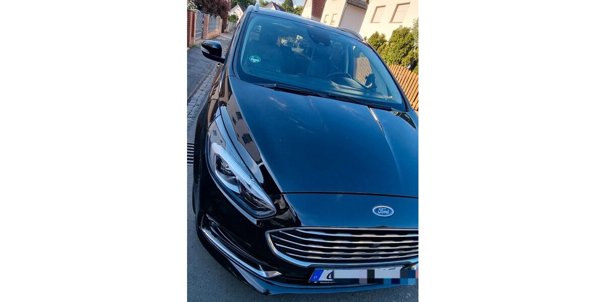 Ford S-Max 128.000 km 17.500 &euro; Langen 63225