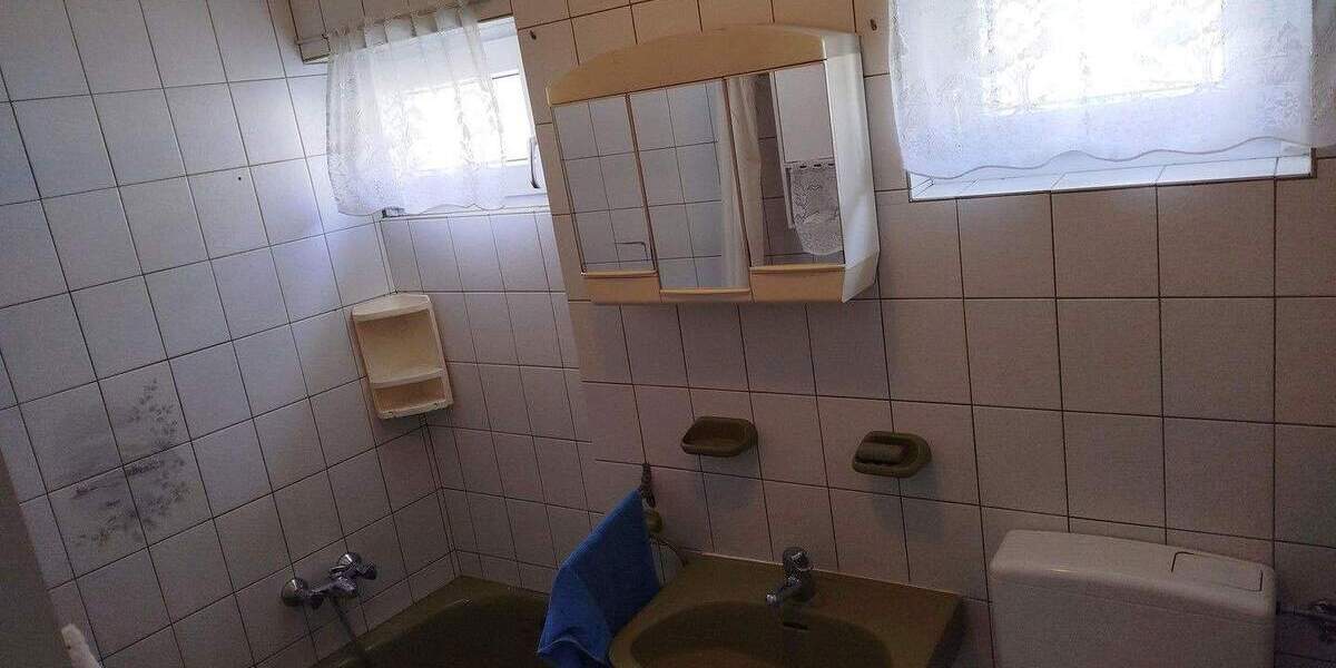 Doppelhaushälfte Stockstadt am Main - 9 Zimmer, 169 m&sup2;, 432.000&euro; | Angebot:25755154