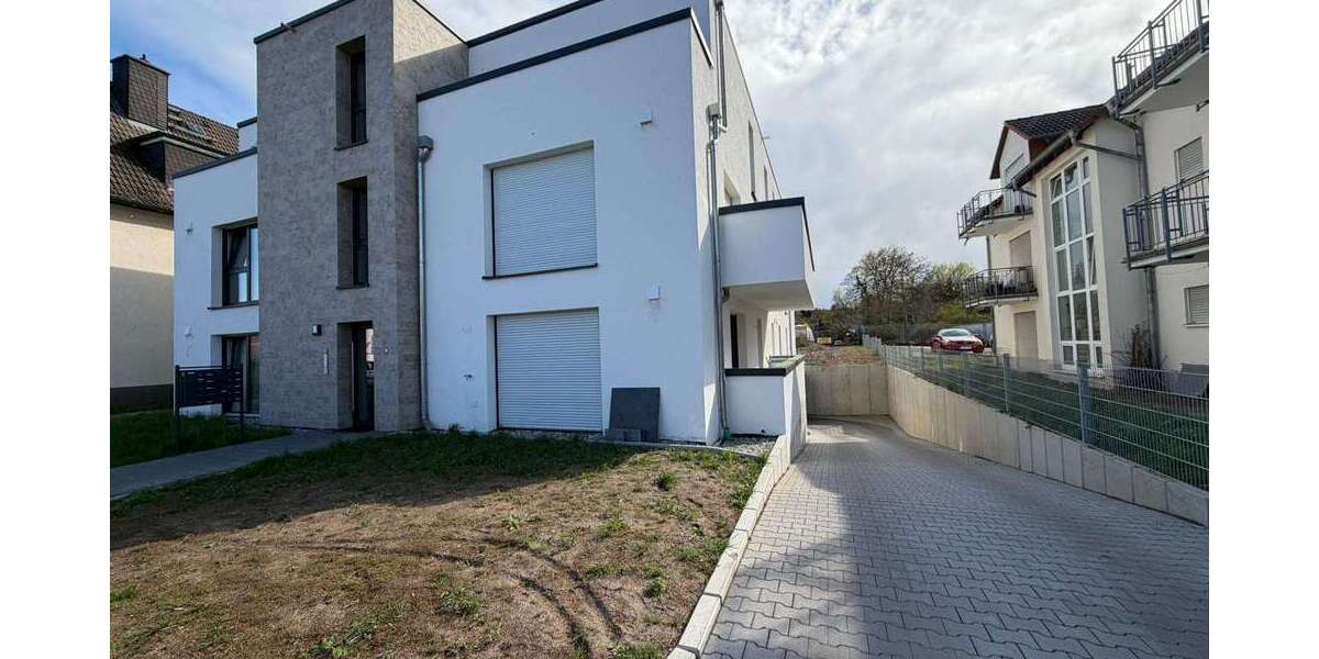 Etagenwohnung Frankfurt am Main Oberrad - 3 Zimmer, 84 m&sup2;, 2.400&euro; | Angebot:25986363