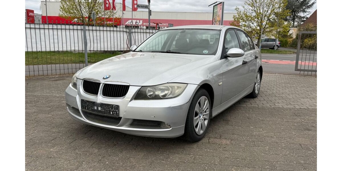 BMW 318 272.000 km 1.950 &euro; Dieburg 64807