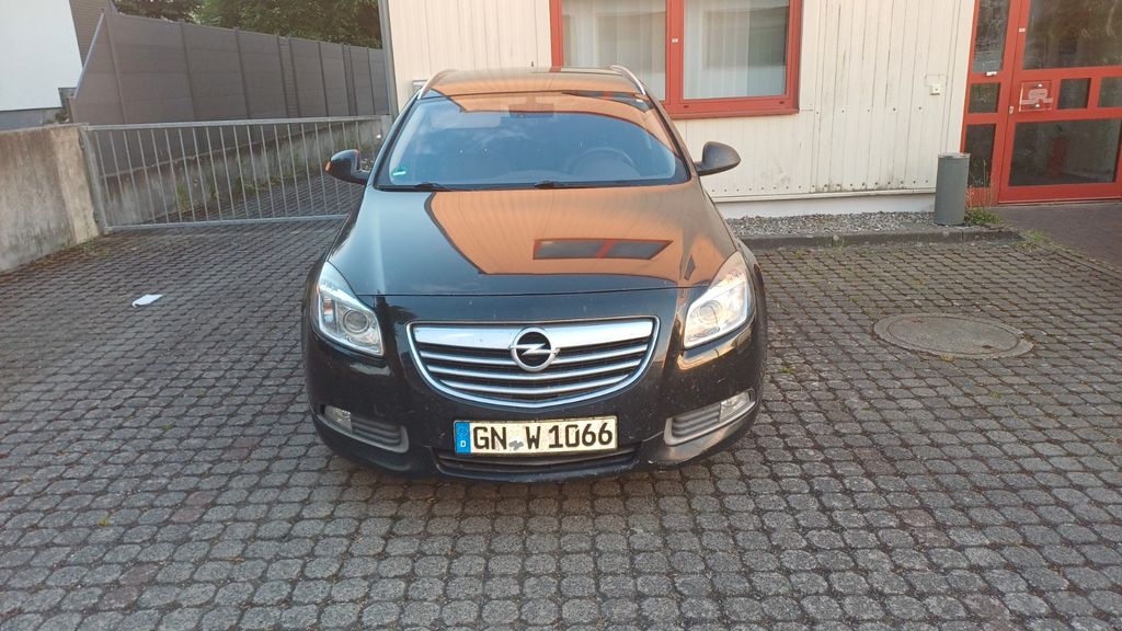 Opel Insignia 193.000 km 4.800 &euro; Schaafheim 64850