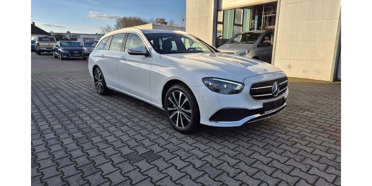 Mercedes-Benz E 300 e T Avantgarde AHK, LED, Rückfahrkamera, App 55.700 km 28.590 &euro; Rodgau 63110