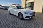 Mercedes-Benz E 300 e T Avantgarde AHK, LED, Rückfahrkamera, App 55.700 km 28.590 &euro; Rodgau 63110