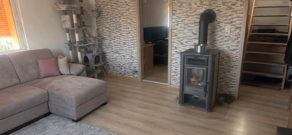 Etagenwohnung Ortenberg - 3 Zimmer, 79 m&sup2;, 790&euro; | Angebot:26004068