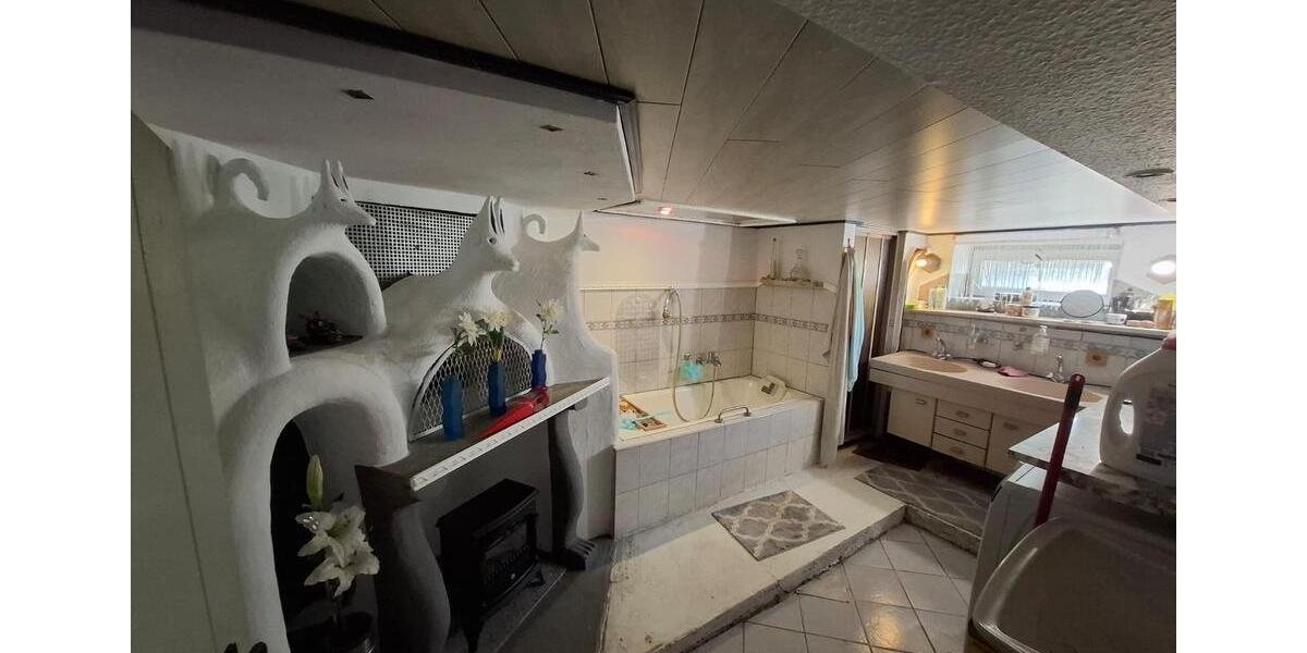 Doppelhaushälfte Schöllkrippen - 6 Zimmer, 136 m&sup2;, 293.000&euro; | Angebot:26001714