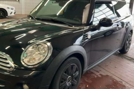 Mini Cooper D 188.500 km 5.990 &euro; Frankfurt am Main 65933