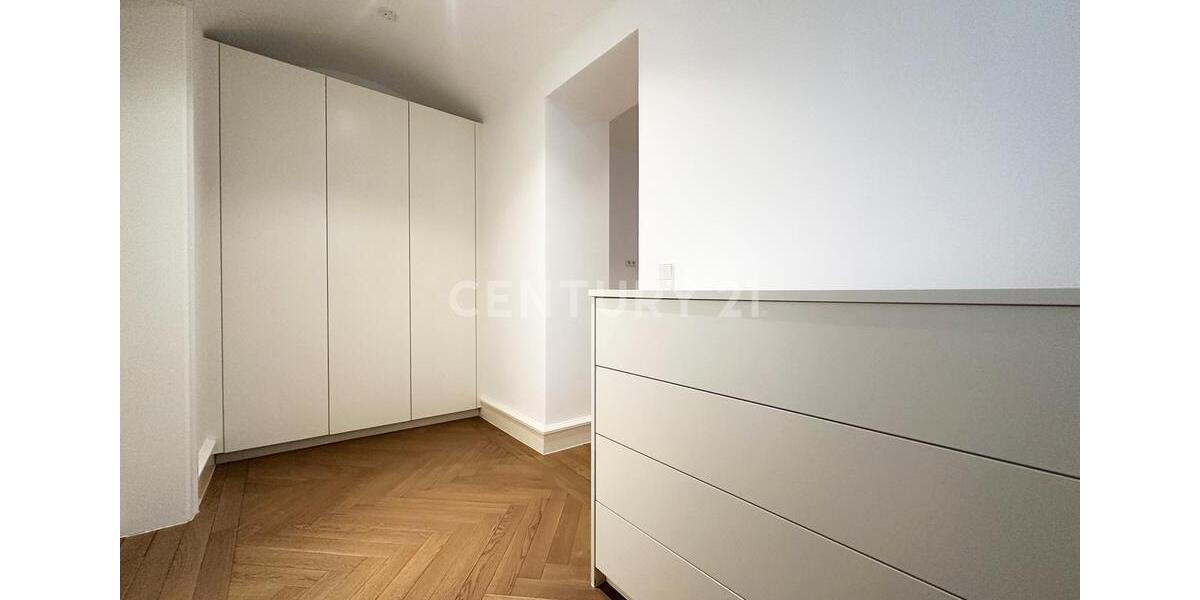 Maisonettenwohnung Frankfurt am Main Westend Süd - 3.5 Zimmer, 138 m&sup2;, 4.000&euro; | Angebot:25886621