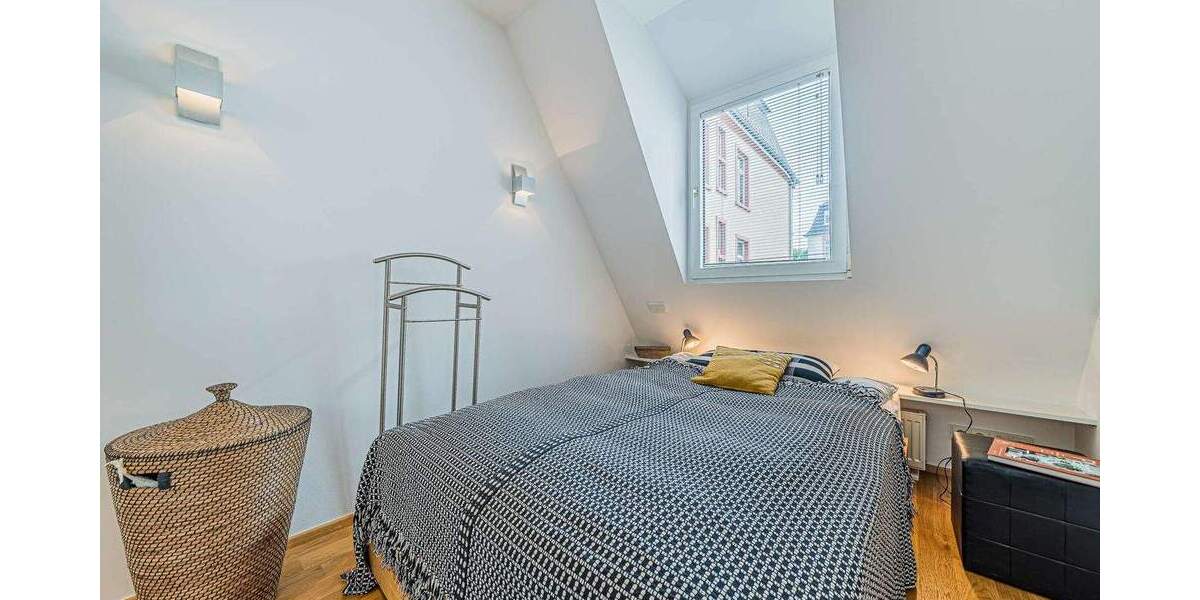 Etagenwohnung Frankfurt am Main Ostend - 2 Zimmer, 42 m&sup2;, 1.590&euro; | Angebot:25661922
