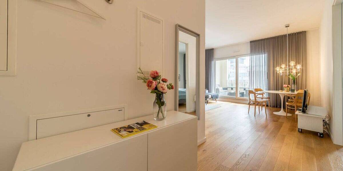 Etagenwohnung Frankfurt am Main Bahnhofsviertel - 2 Zimmer, 65 m&sup2;, 2.290&euro; | Angebot:26064210
