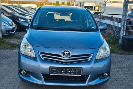 Toyota Verso 146.333 km 7.499 &euro; Dietzenbach 63128