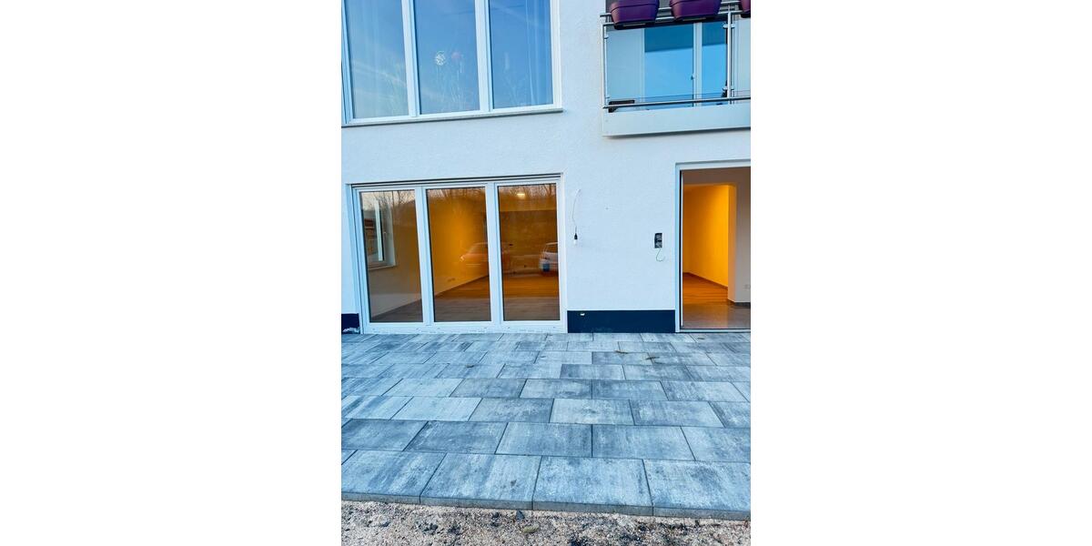 Etagenwohnung Gelnhausen - 2 Zimmer, 90 m&sup2;, 1.250&euro; | Angebot:24627252