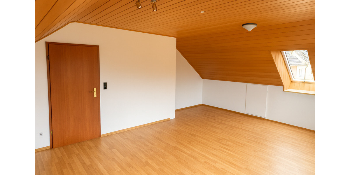 Einfamilienhaus Großostheim - 6.5 Zimmer, 165 m&sup2;, 449.000&euro; | Angebot:23603601