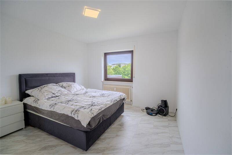 Etagenwohnung Dietzenbach - 4 Zimmer, 91 m&sup2;, 269.000&euro; | Angebot:26641975