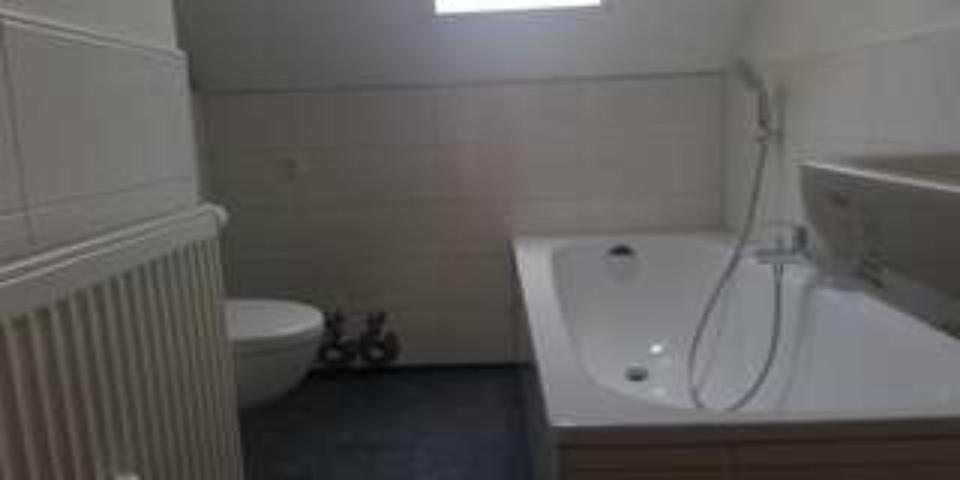 Dachgeschoßwohnung Alzenau - 5 Zimmer, 100 m&sup2;, 900&euro; | Angebot:24786285