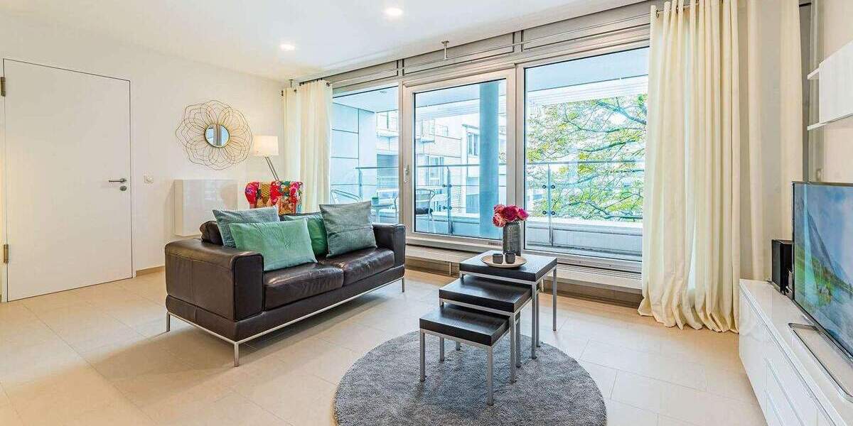 Etagenwohnung Frankfurt am Main Bahnhofsviertel - 2 Zimmer, 65 m&sup2;, 2.340&euro; | Angebot:25661899