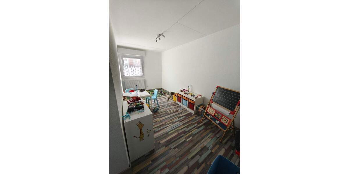 Bungalow Friedberg - 6 Zimmer, 147 m&sup2;, 575.000&euro; | Angebot:25657457