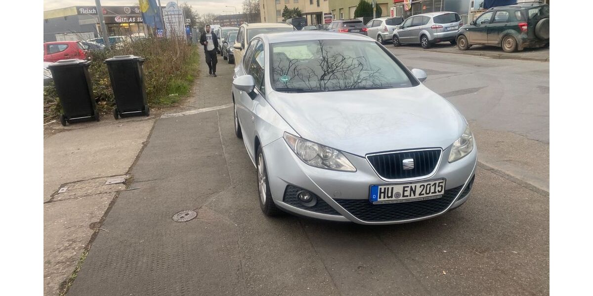 Seat Ibiza 152.000 km 3.899 &euro; Frankfurt am Main 60388