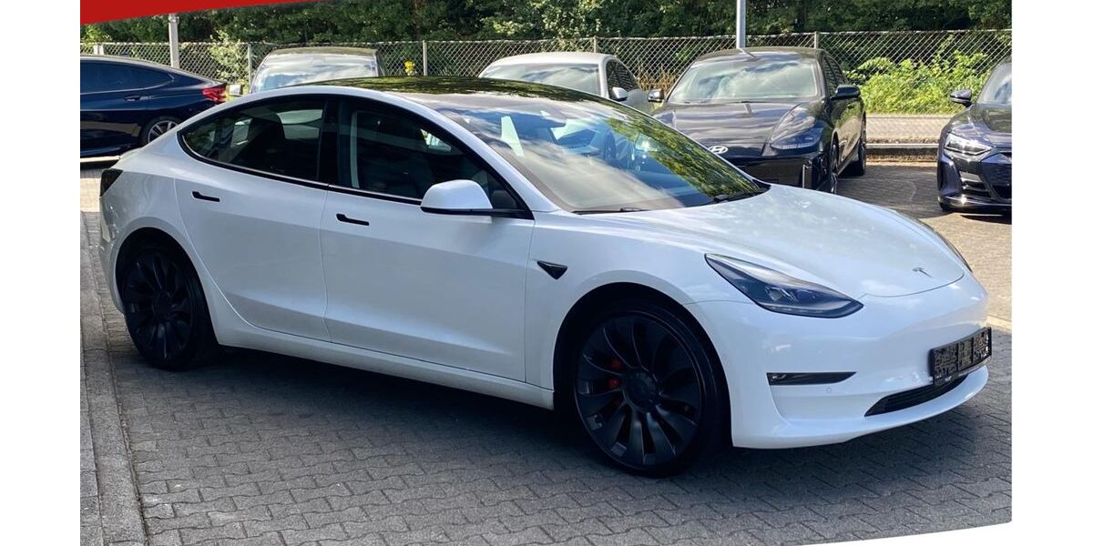 Tesla Model 3 89.987 km 28.450 &euro; Dieburg 64807