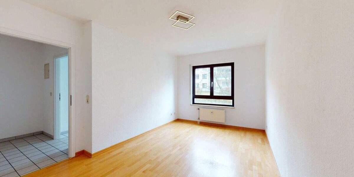 Etagenwohnung Frankfurt am Main Dornbusch - 3 Zimmer, 81 m&sup2;, 450.000&euro; | Angebot:25663800