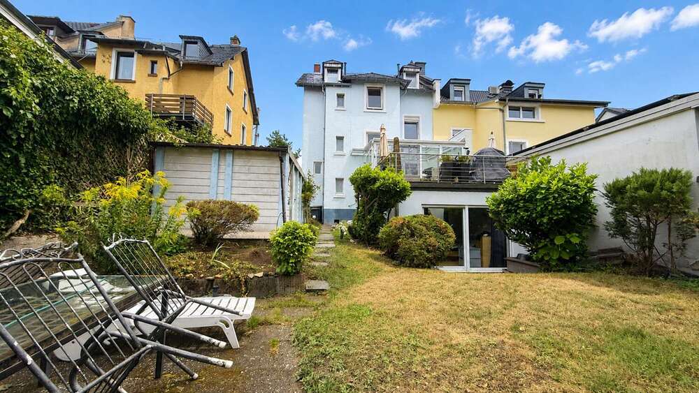 Einfamilienhaus Frankfurt am Main Ginnheim - 7 Zimmer, 208 m&sup2;, 780.000&euro; | Angebot:27371976
