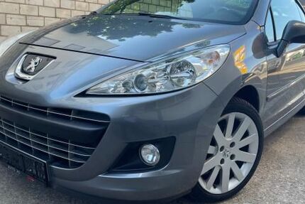 Peugeot 207 215.000 km 1.990 &euro; Bad Vilbel 61118