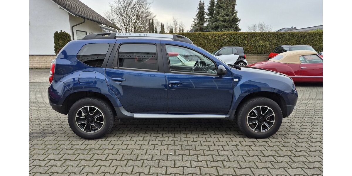Dacia Duster 1,2l Black Shadow 4x2 Klima, Einparkhilfe h 119.200 km 6.990 &euro; Rodgau 63110