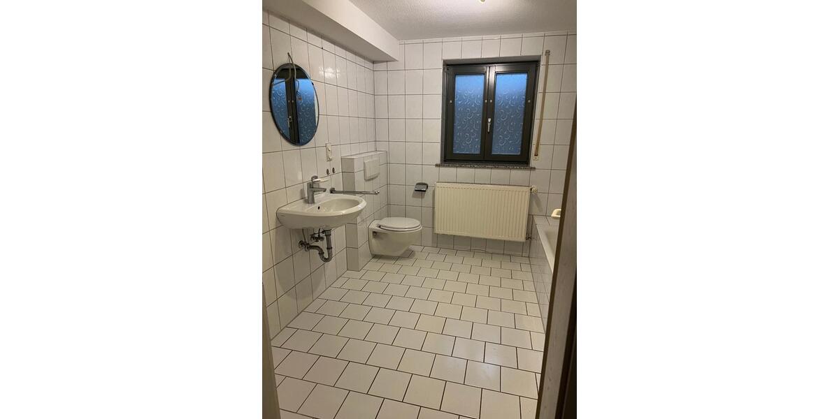 Etagenwohnung Niedernberg - 1 Zimmer, 61 m&sup2;, 530&euro; | Angebot:25833078