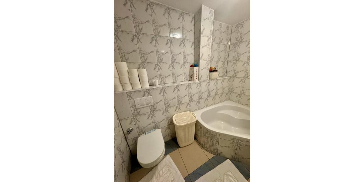 Dachgeschoßwohnung Hanau - 3 Zimmer, 85 m&sup2;, 850&euro; | Angebot:26019522