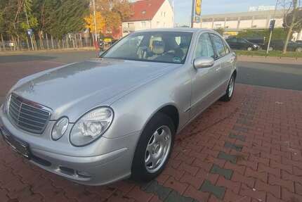 Mercedes-Benz 220 221.000 km 4.700 &euro; Friedrichsdorf 61381