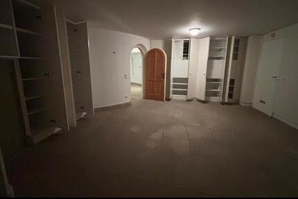 Gewerbeobjekt Frankfurt am Main Sachsenhausen Süd - 300&euro; | Angebot:25979379