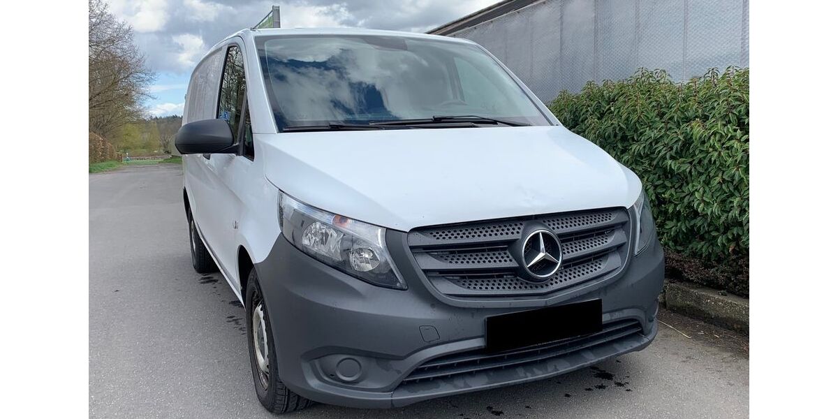 Mercedes-Benz Vito 251.000 km 11.900 &euro; Dreieich 63303