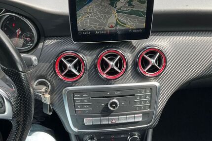 Mercedes-Benz A 250 143.328 km 16.876 &euro; Frankfurt am Main 60528